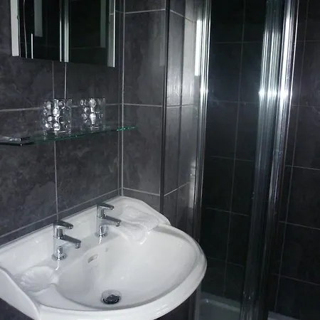 Moor View Nocleg ze śniadaniem 4*