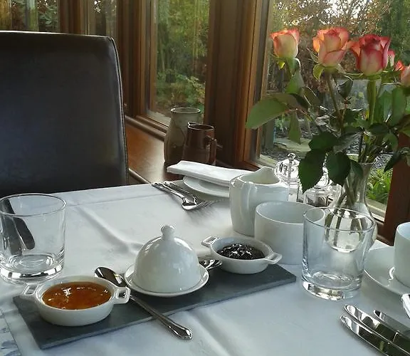 Moor View Bed & Breakfast 4*