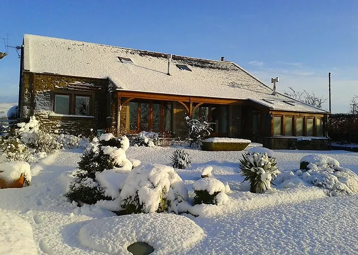 Moor View Bed & Breakfast 4*